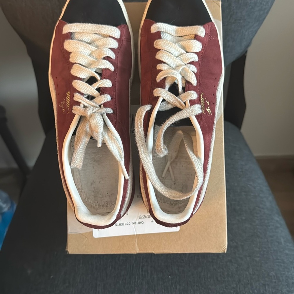 Puma Red and Black Sneakers Classic Low-Top Design